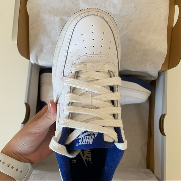 Air Force 1 - Picture 4 of 8